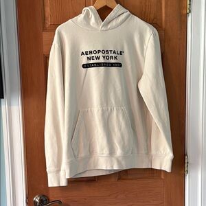 Aeropostale Size Large Men's Teen Boy Cream Sweater with Logo